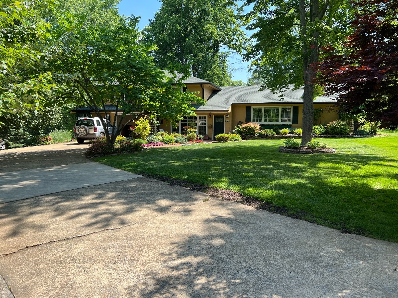 Private motherinlaw apartment attached to a beautiful home