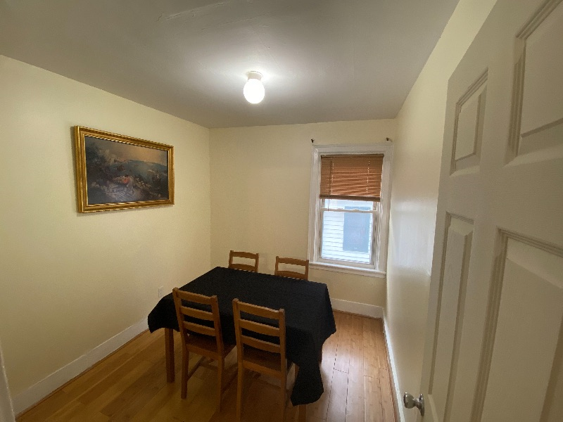 2 bedroom apartment  with dining room - Photo 10