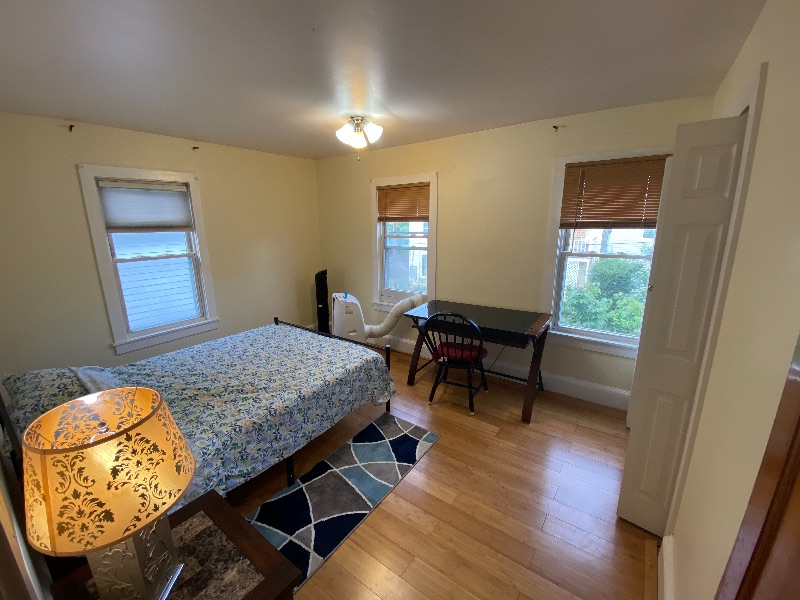 2 bedroom apartment  with dining room - Photo 6