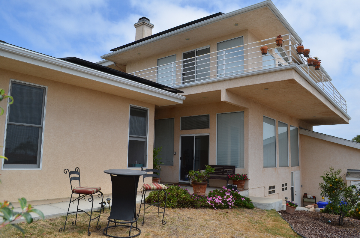 Private 1 Bedroom, 1 Bath Guest House - Photo 2