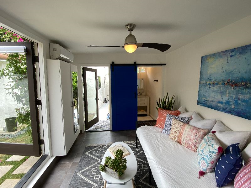 Charming Highland Park Casita - Photo 4