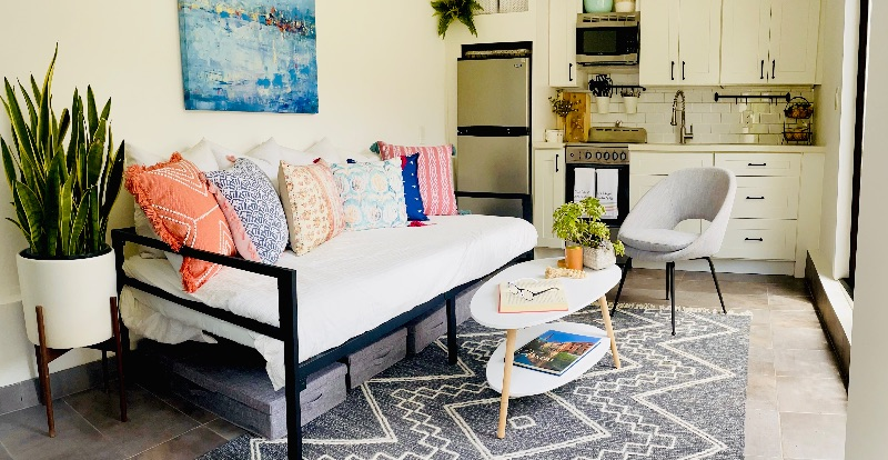 Charming Highland Park Casita - Photo 5