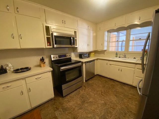 Our Medi-Park Duplex - The 2/1 - Photo 5