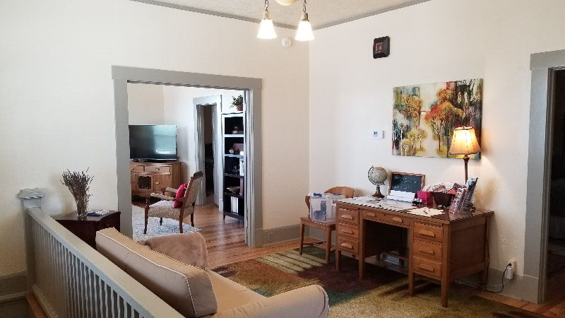 Square One Loft Apartment in Historic Downtown Bryan - Photo 4