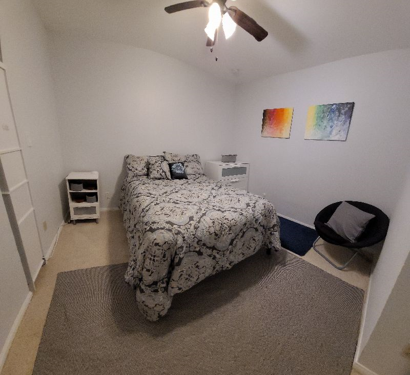 Cozy Condo-near everything - Photo 6