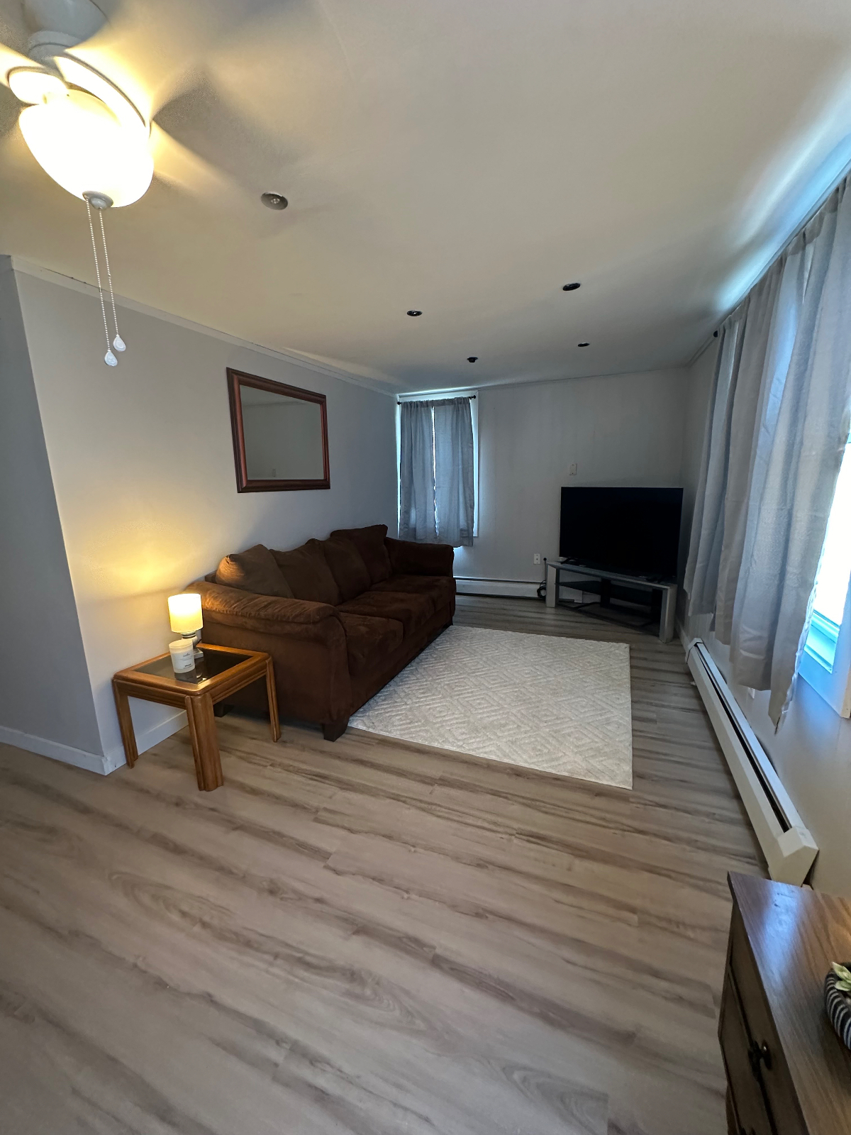 NEW 2-3BR Apartment with In unit washer/dryer St Albans Vt - Photo 1