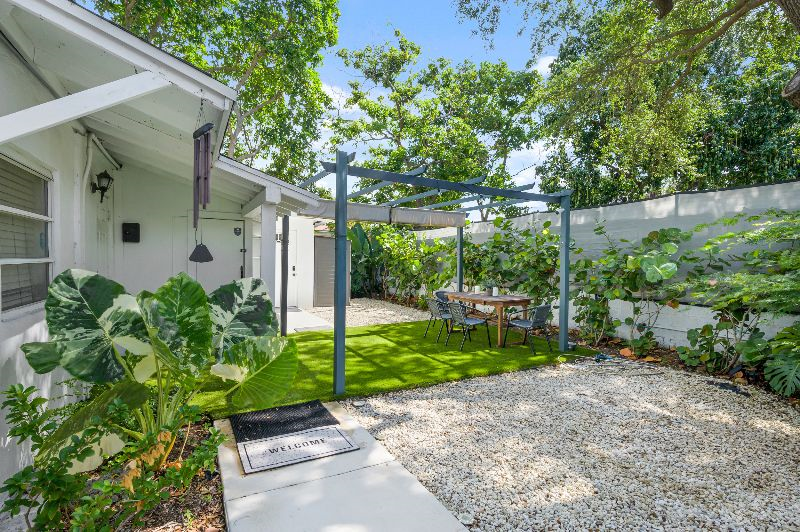 Oasis 2BR house near Wynwood MIA