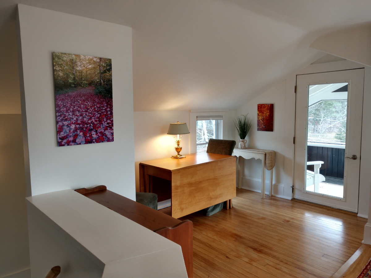 Exceptionally Nice Quiet Apartment in the Village - Photo 5