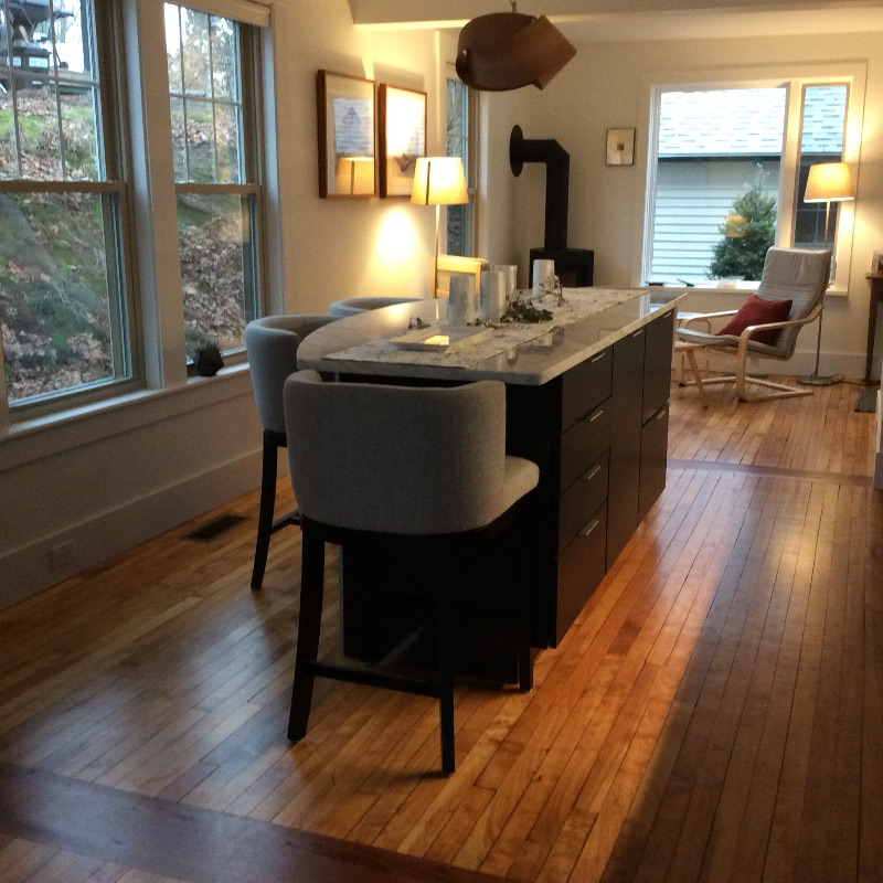 Modern In-Town Duplex - Photo 4