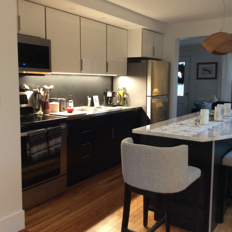 Modern In-Town Duplex - Photo 6