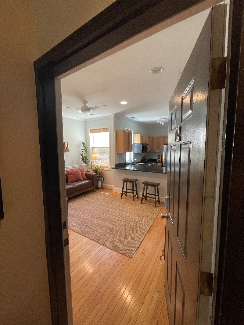 1bd 1b in quiet DC neighborhood with private parking - Photo 1