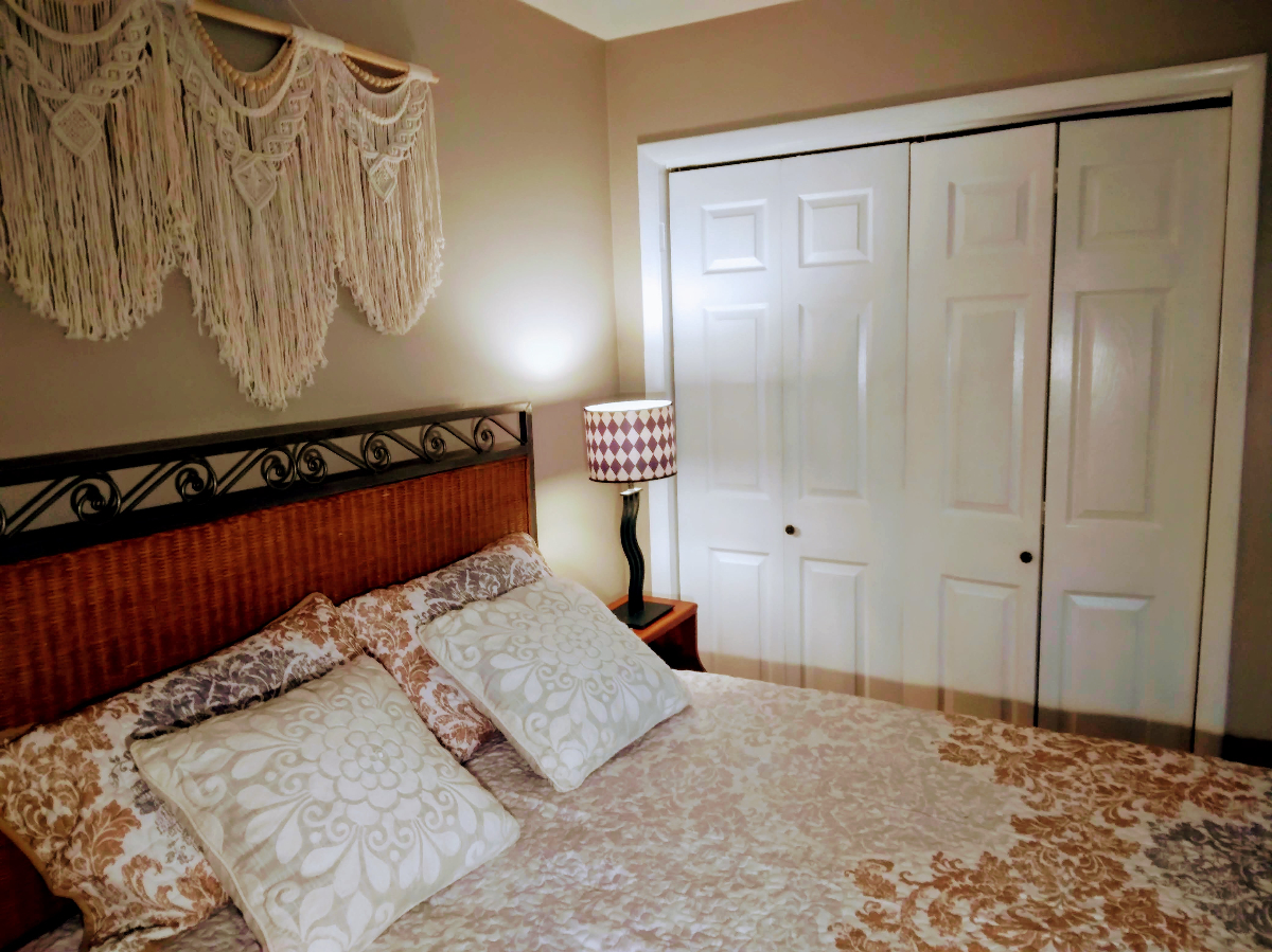 Smart, Cozy Ground-Floor Studio. Apt 3 - Photo 8