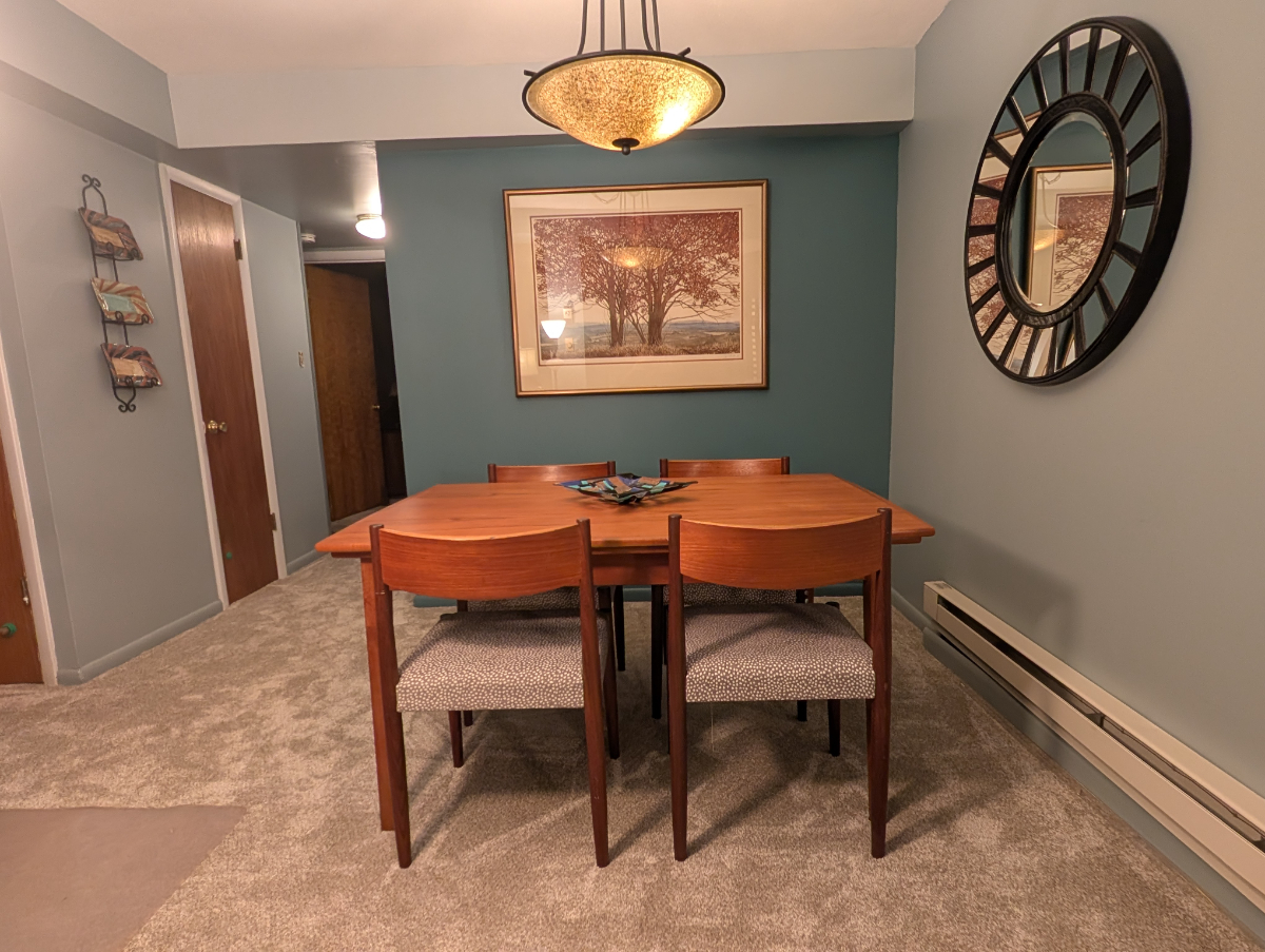 Smart, Cozy Ground-Floor Studio. Apt 3 - Photo 10