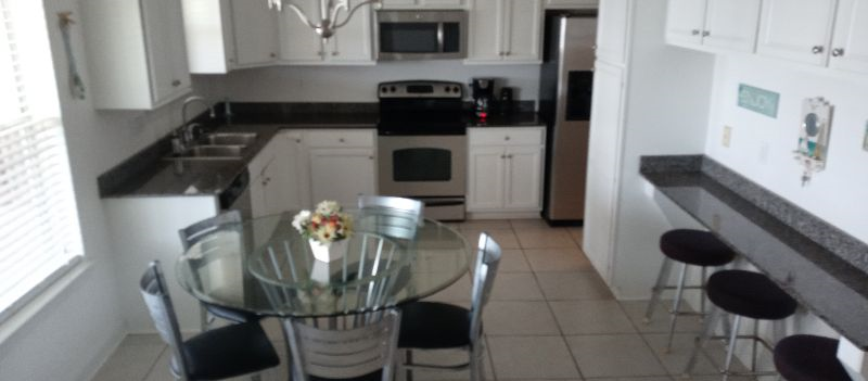 3 bedroom townhome on Lake Pontchartrain - Photo 9