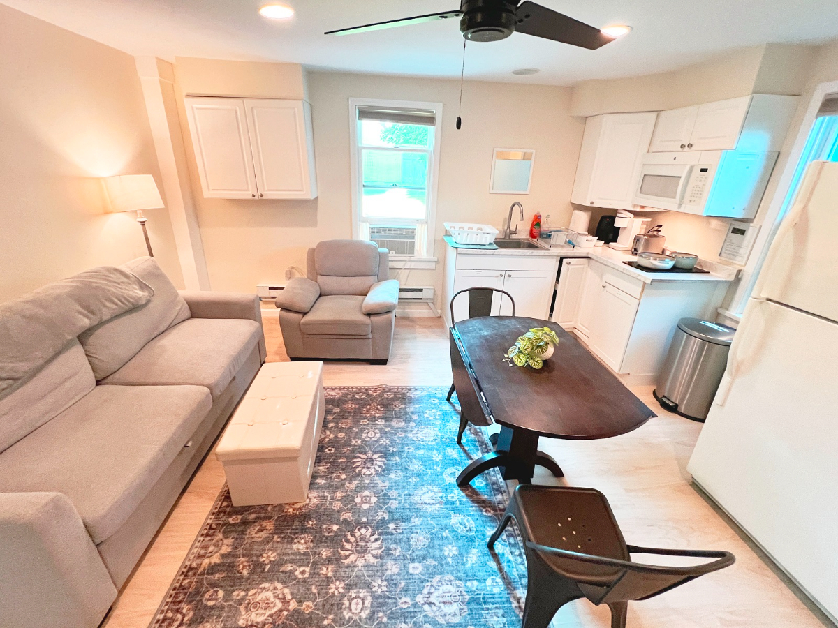 The Farm1 - Country 2 Bedroom Apt - Washer/Dryer