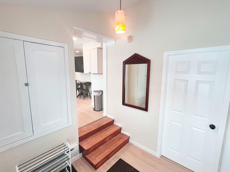 The Farm2 - Huge 1 Bedroom Apt - Washer/Dryer - Photo 4