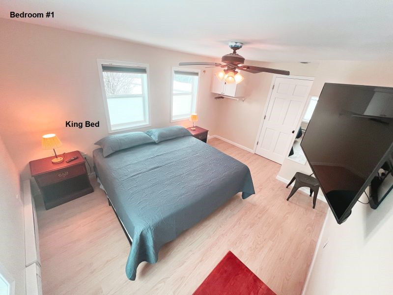 The Farm2 - Huge 1 Bedroom Apt  - Washer/Dryer - Photo 8