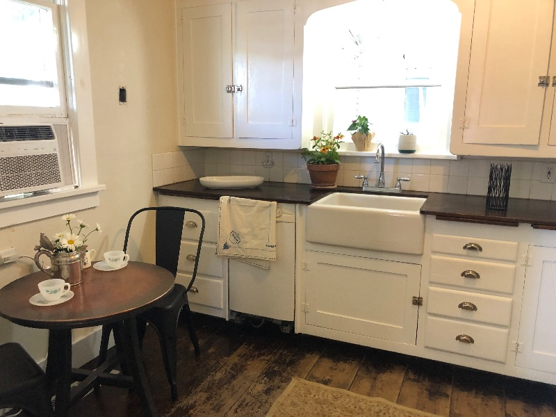 525 Bungalow - Photo 2