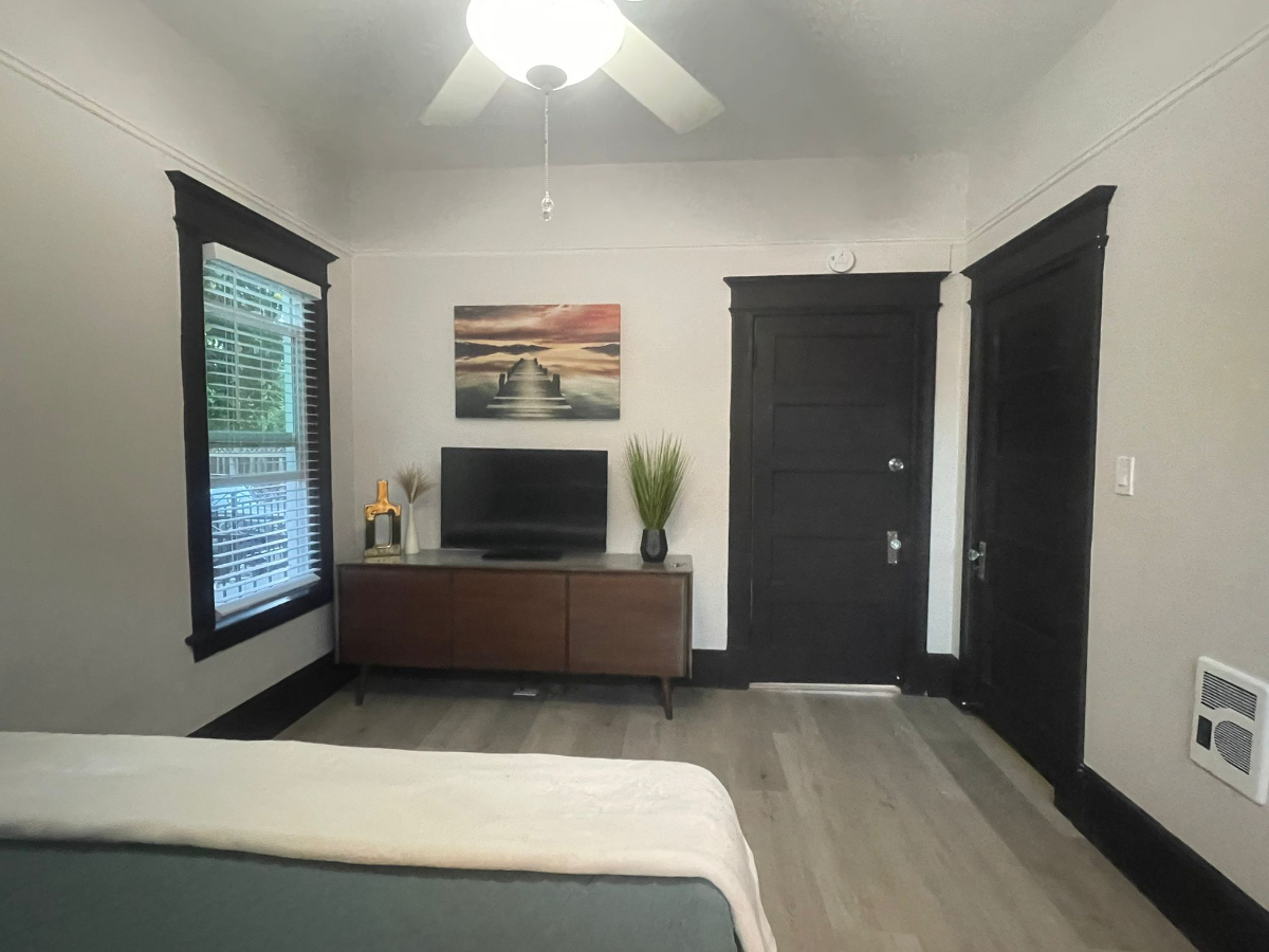 (S10-1) Modern Home, In Unit W/D, Parking,... - Photo 5