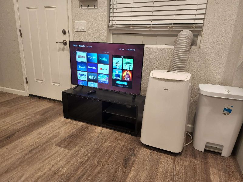 (S10-1) Modern Home, In Unit W/D, Parking,... - Photo 3