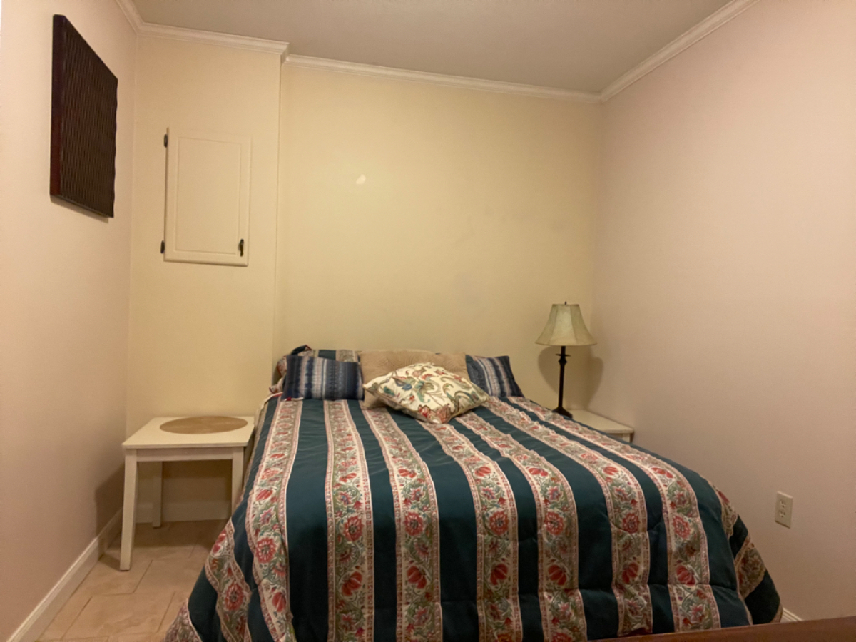 FURNISHED 2 BEDROOM APT.--396 TOLBERT FARM RD, DOWNSTAIRS - Photo 3