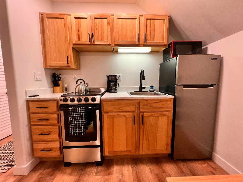 Private Studio Apt - Photo 4