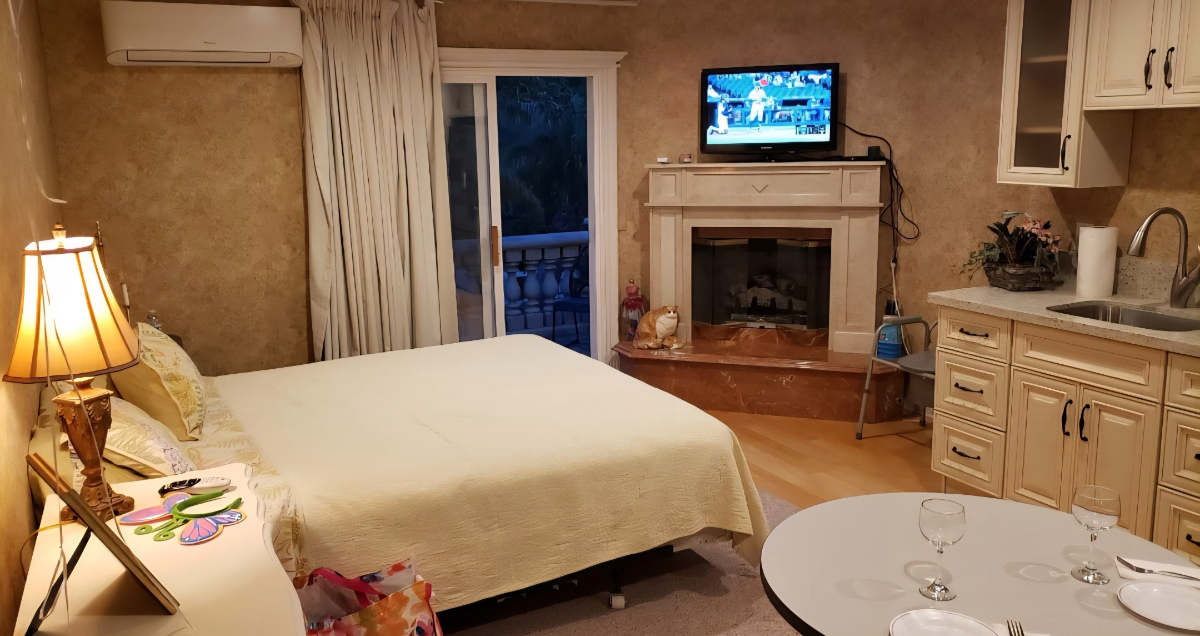 Friendly Hills (Whittier, CA) / Studio Apartment with Private Entrance - Photo 6
