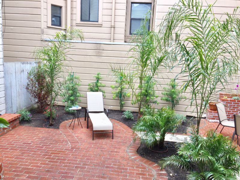 Private Tropical Garden Patio, 9' Walk-inCloset, In-Suite W/D, D/W - Photo 1