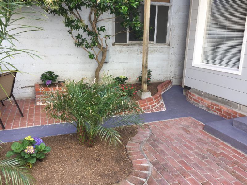 Private Tropical Garden Patio, 9' Walk-inCloset, In-Suite W/D, D/W - Photo 3
