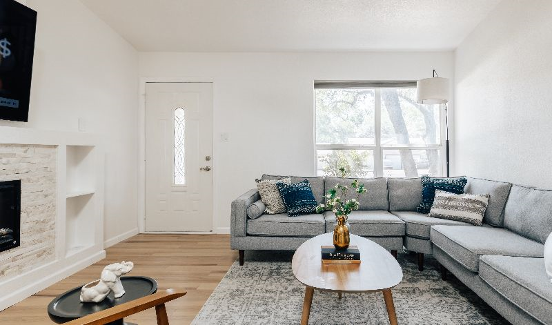 North Austin Luxury 3BR/2BA w/Fenced Backyard - Photo 3