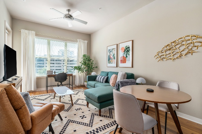 #545 (Classic 1BR)