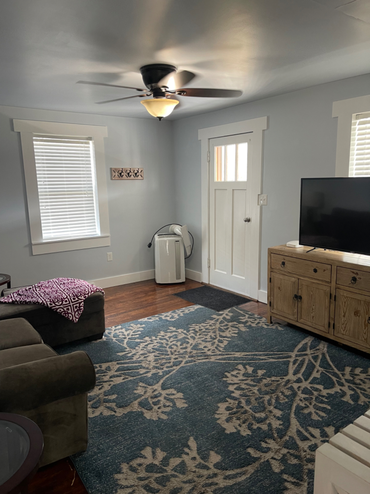 2 BEDROOM--109 MACK ST. - Photo 8