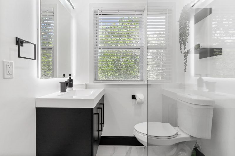 Modern Luxury Apartment in DC - Photo 10