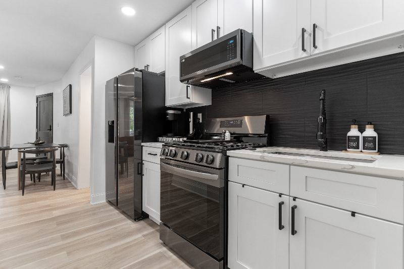 Modern Luxury Apartment in DC - Photo 1