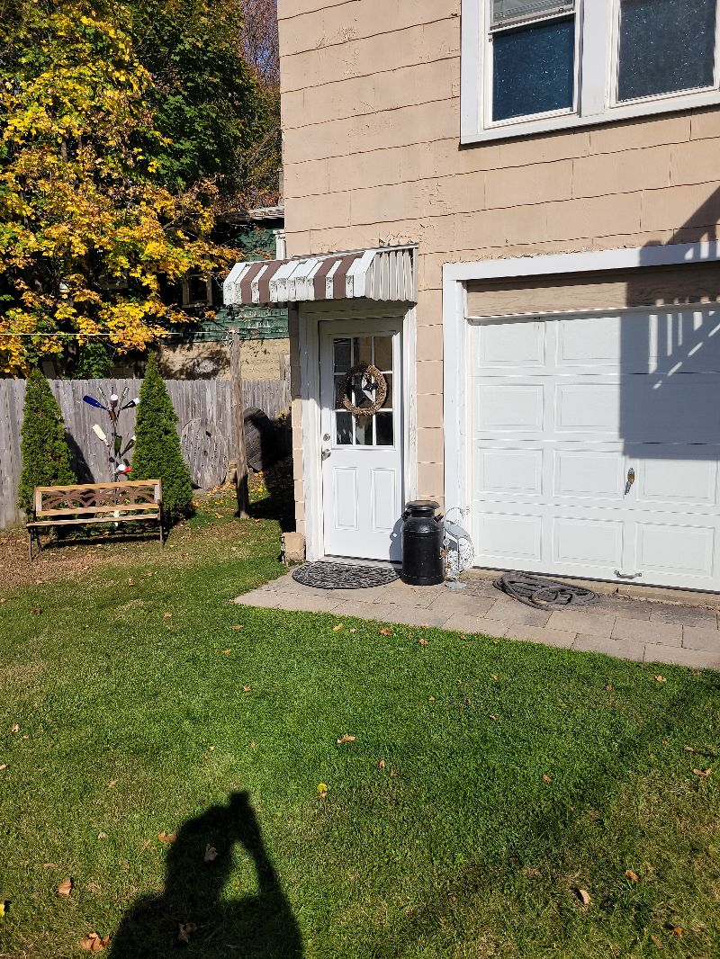 Endicott Retreat Private/Above garage Apt. - Photo 2