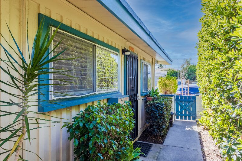 7 OCEAN BEACH COZY COTTAGE 3 BLOCKS to the beach - Photo 6