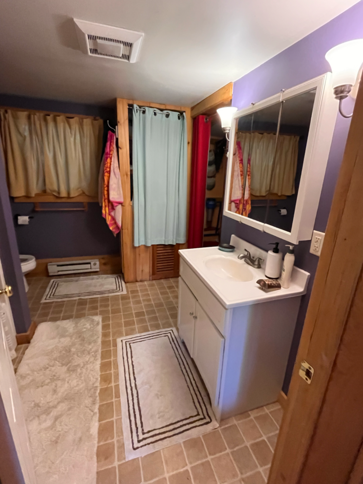 Quiet 3 Bedroom 2 Bath. 10 min to Grace Cottage Hospital. 25 min to Brattleboro Memorial Hospital - Photo 7