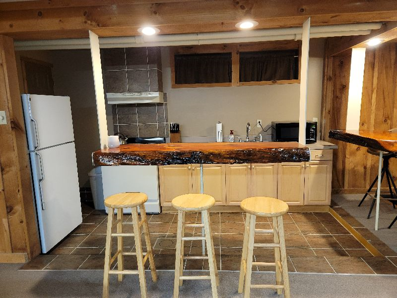 900 SF Studio Apartment In Quiet Neighborhood - Photo 3