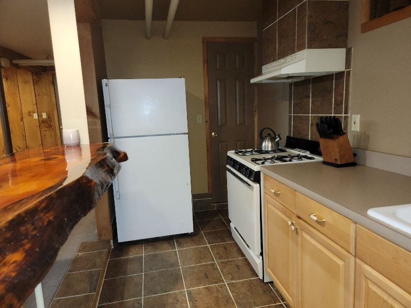 900 SF Studio Apartment In Quiet Neighborhood - Photo 4