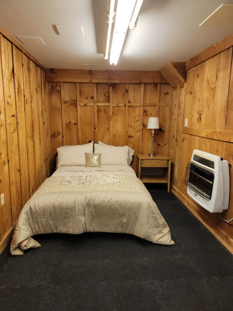 900 SF Studio Apartment In Quiet Neighborhood - Photo 11