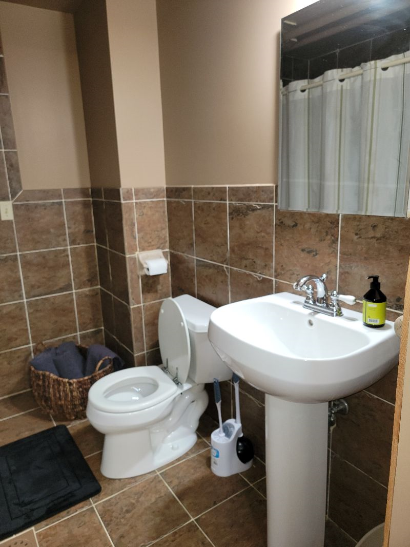 900 SF Studio Apartment In Quiet Neighborhood - Photo 12
