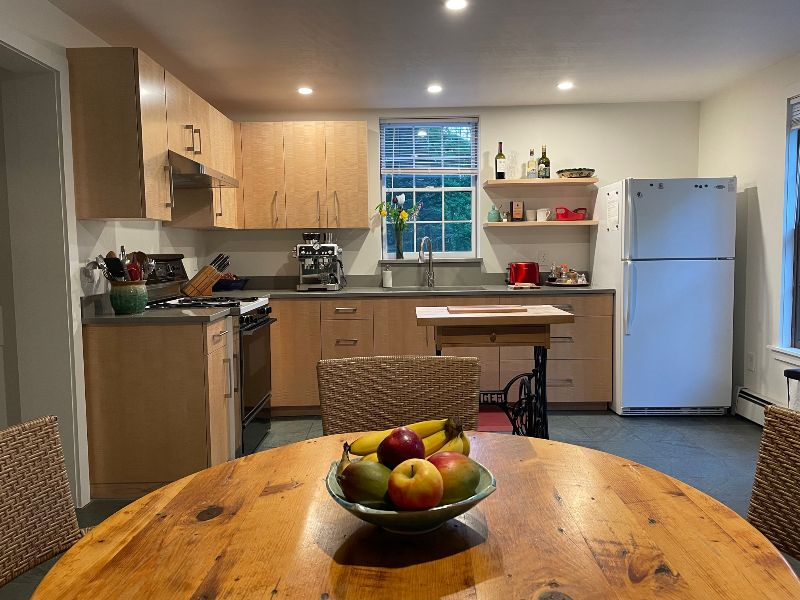 Country Garden Apartment, all one level, ground floor, fully furnished - Photo 5