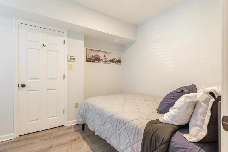 Modern Private 1BR Flat near Howard Hospital & Convention Center - Utilities Included - Photo 8