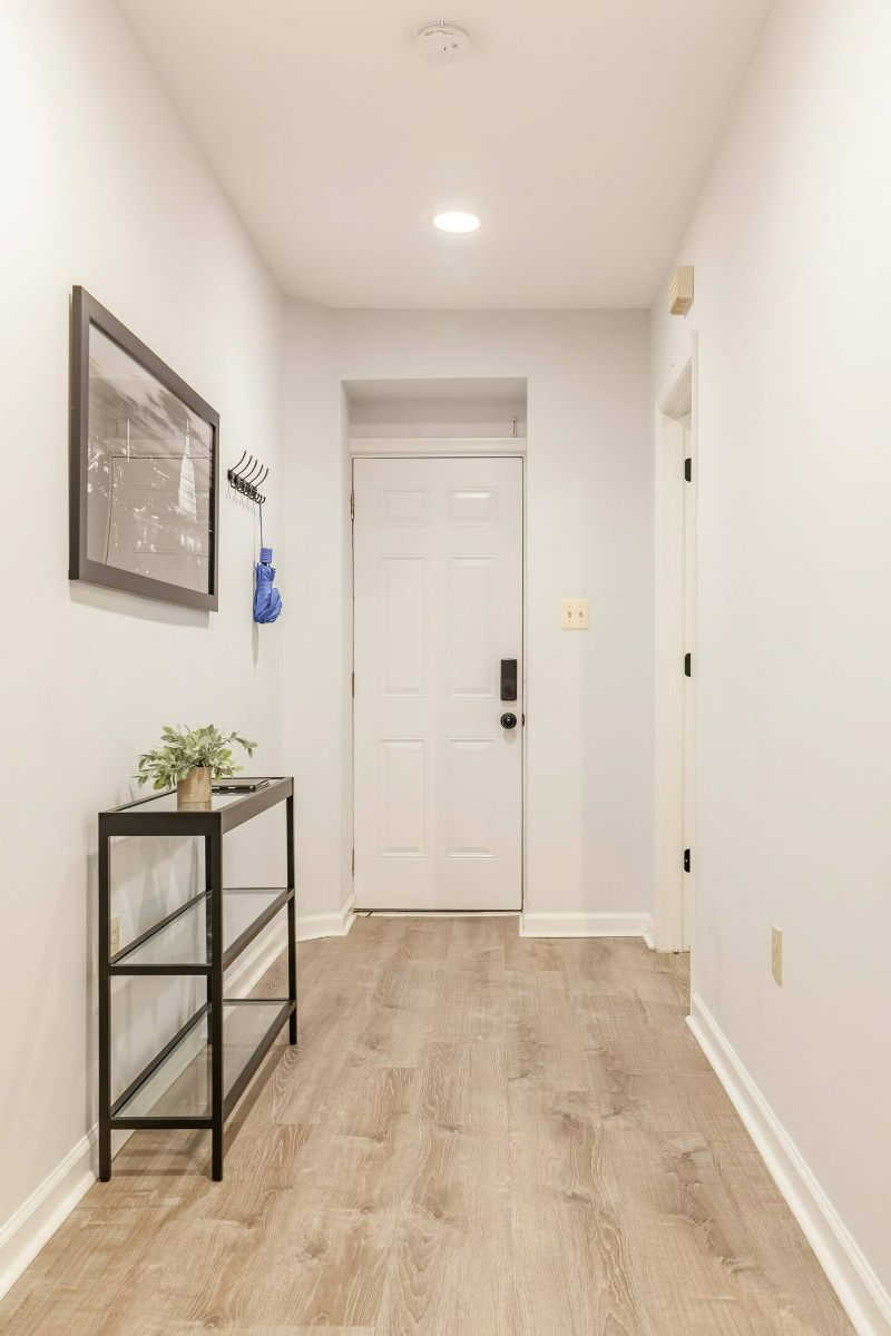 Modern Private 1BR Flat near Howard Hospital & Convention Center - Utilities Included - Photo 9
