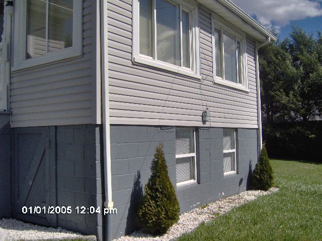 FURNISHED HOUSE--100 P0PLAR ST. - Photo 11