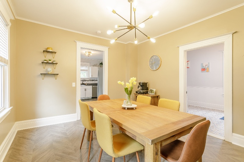 Fresh Modern Apartment - 5 Minute walk to U of R/Strong Hospital - Photo 9
