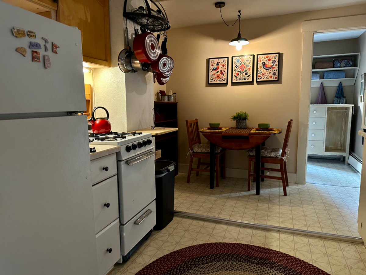 1 bedroom Apt, Minutes from Hospital - Photo 2