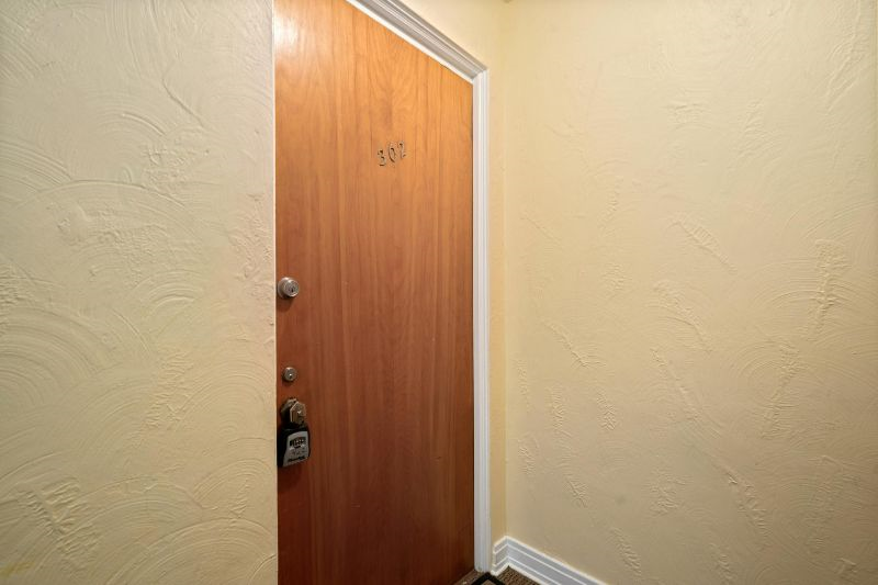Historical 2 Bed 1 bath Near Cheyenne Regional... - Photo 12