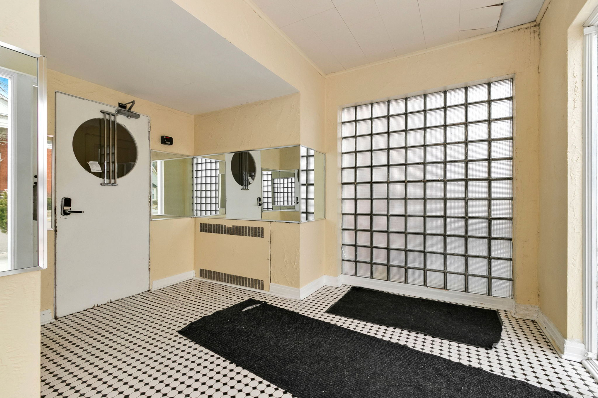 Historical 2 Bed 1 bath Near Cheyenne Regional... - Photo 10