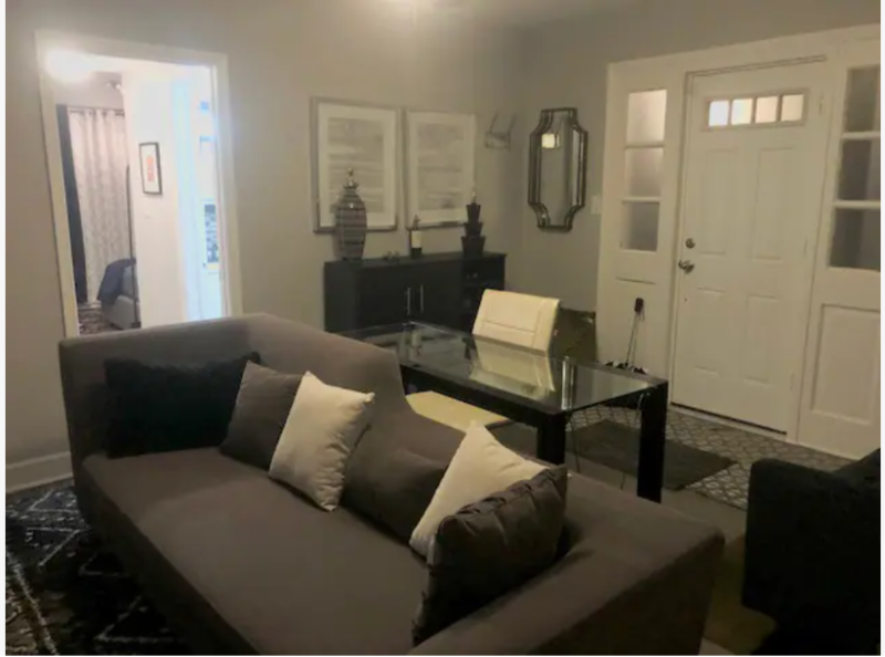 Bright, Newly Renovated Apartment - Private & Separate from Main House - Photo 2